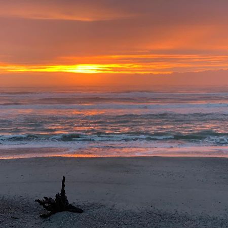 Big Heart Beach Hokitika Eksteriør billede